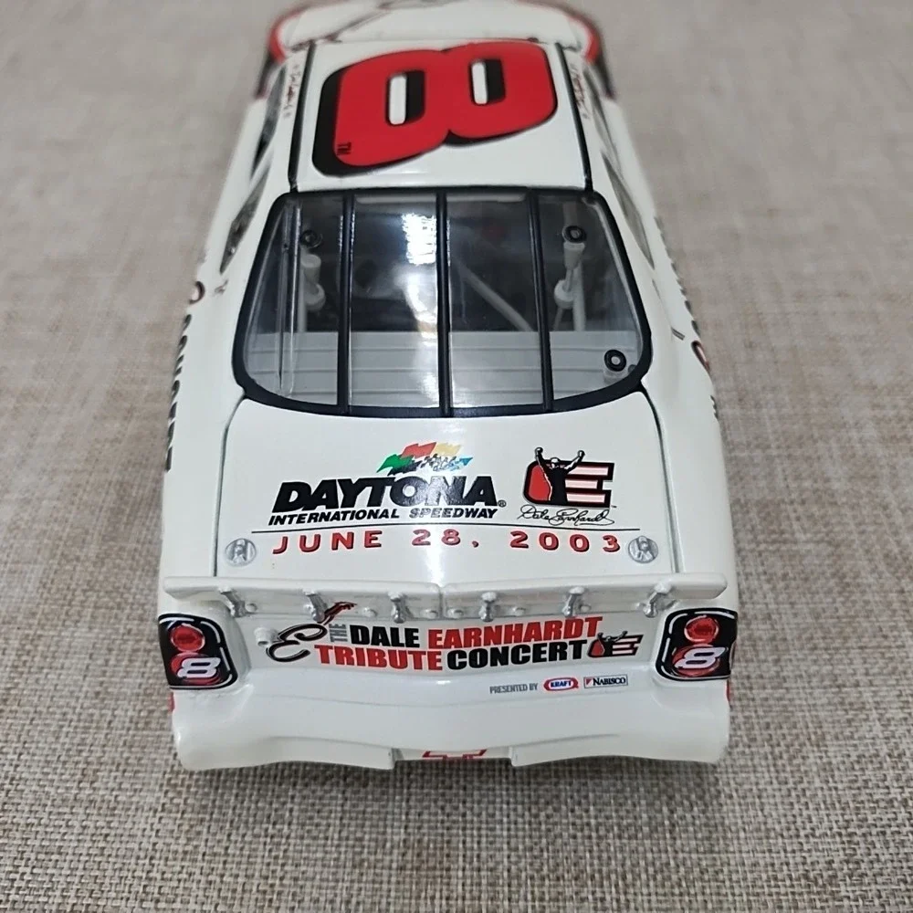 1:24 Action Diecast Dale Earnhardt Jr. The Dale Earnhardt Tribute Concert #8 LE